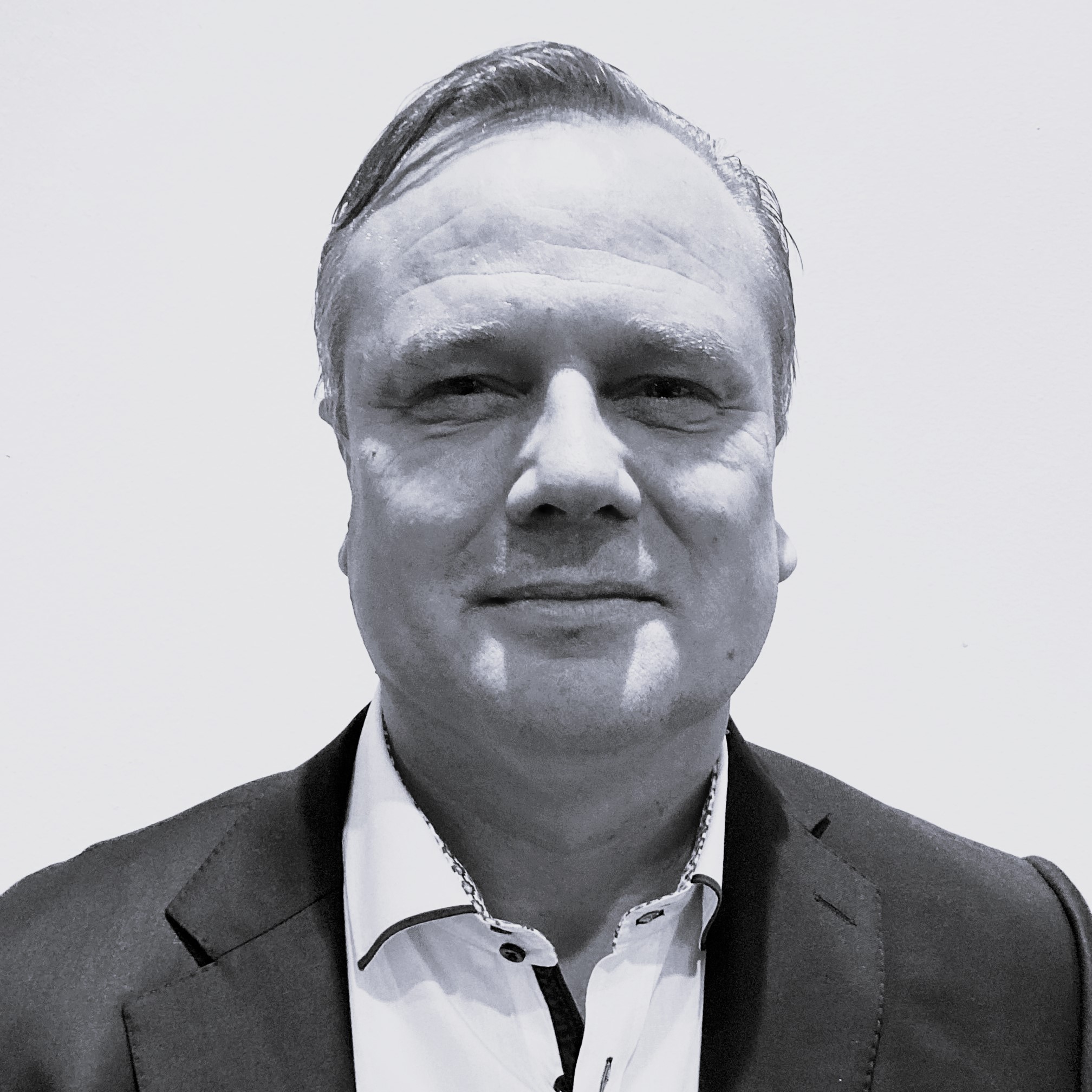 Simon Gore